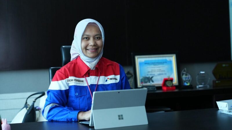 APA KAE!. Endah Purbarani dan Nyala Kartini di Pertamina Patra Niaga Kilang Cilacap: Menembus Batas, Mengalirkan Inovasi