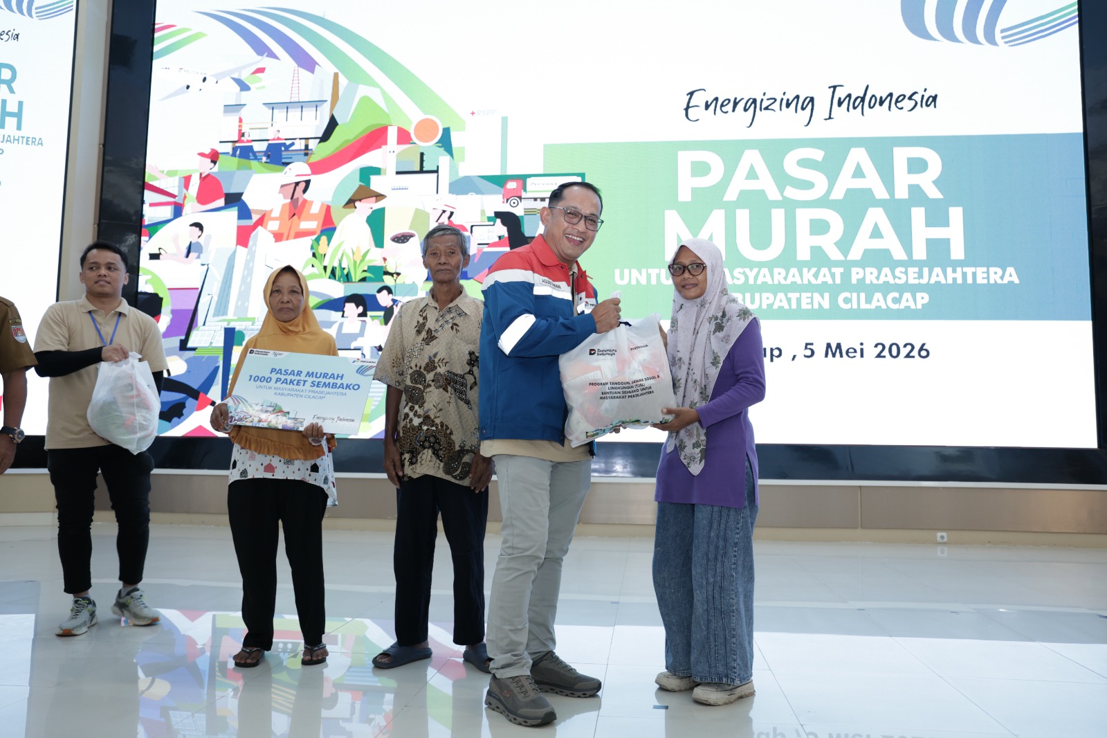 Cuma Disini Sembako Seharga 200 Ribu Dijual Hanya Seharga Es Kopi, Pasar Murah Pertamina Patra Niaga Kilang Cilacap